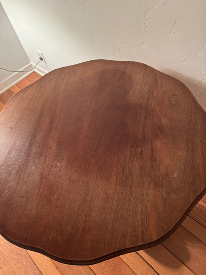 Scalloped Edge Pedestal Table