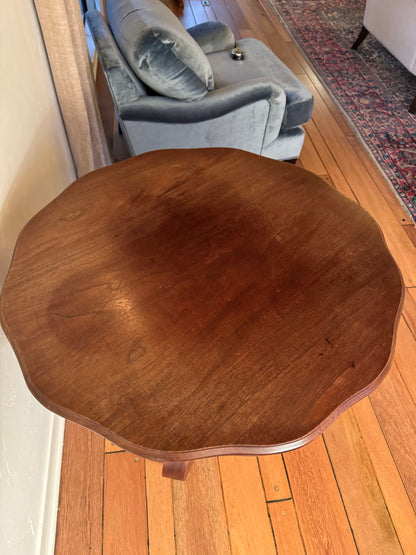 Scalloped Edge Pedestal Table