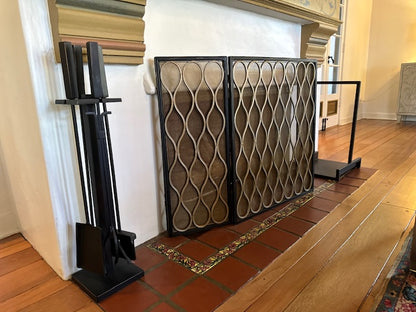 Mesh Fire Screen Mystic Gold with Vintage Finish